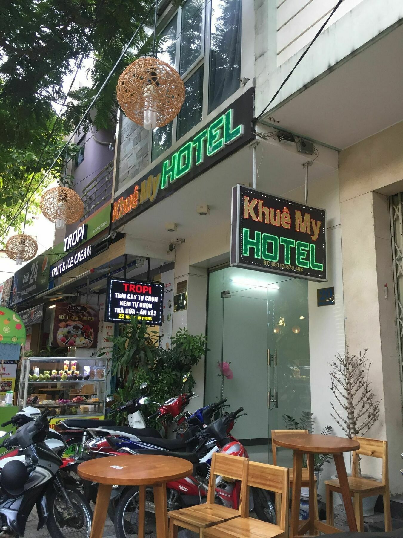 Khue My Hotel Đà Nẵng Extérieur photo